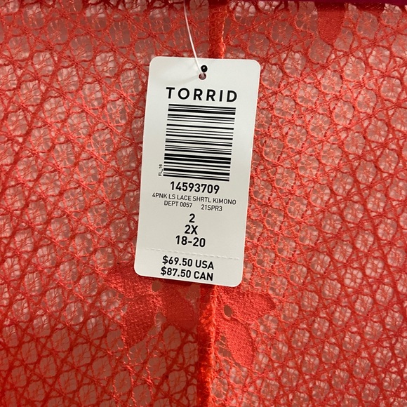 NWT Plus Size torrid Open-Front Scalloped Lace, Size 1 (14/16) - Picture 4 of 10